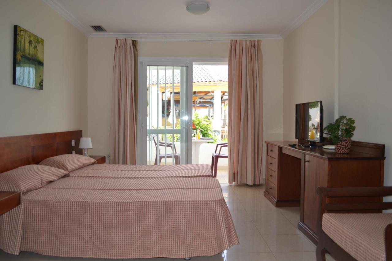 Apartamentos Garden Atlantis En Club Atlantis 阿德耶 外观 照片